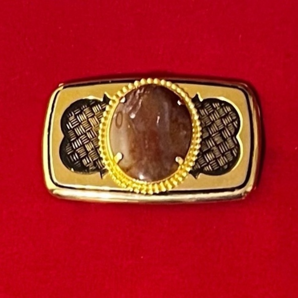 Brass hand crafted belt buckle